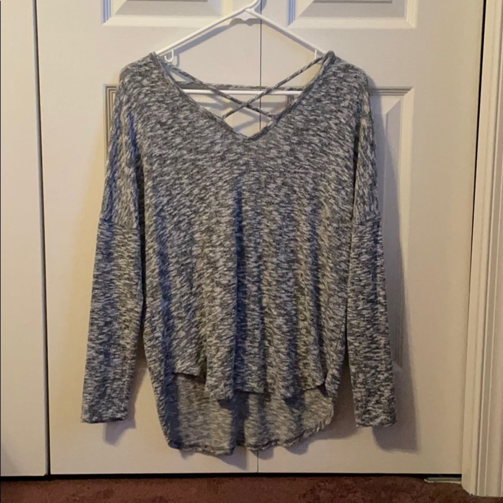 Long sleeve sweater/shirt